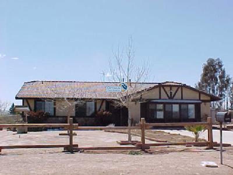 Fabulous 3-bedroom Victorville home near parks and schools 1
