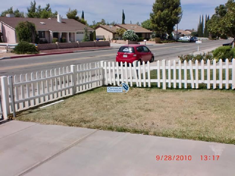 Rent a 4 bedroom house in Victorville, CA. 7