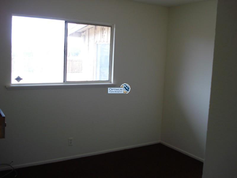 Three bedroom, Two bathroom Home in Victorville 3