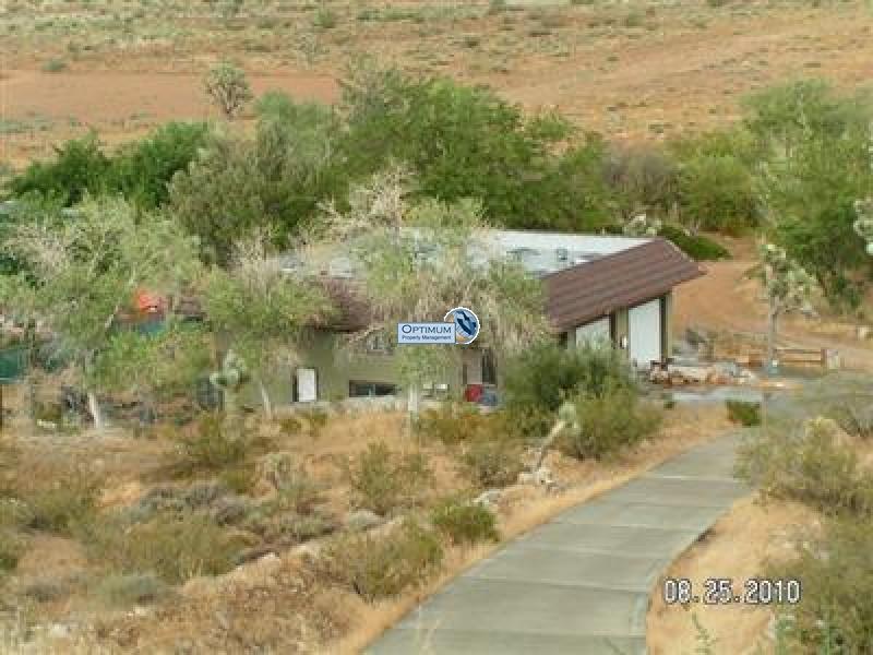 Rural desert view home on a large lot 1